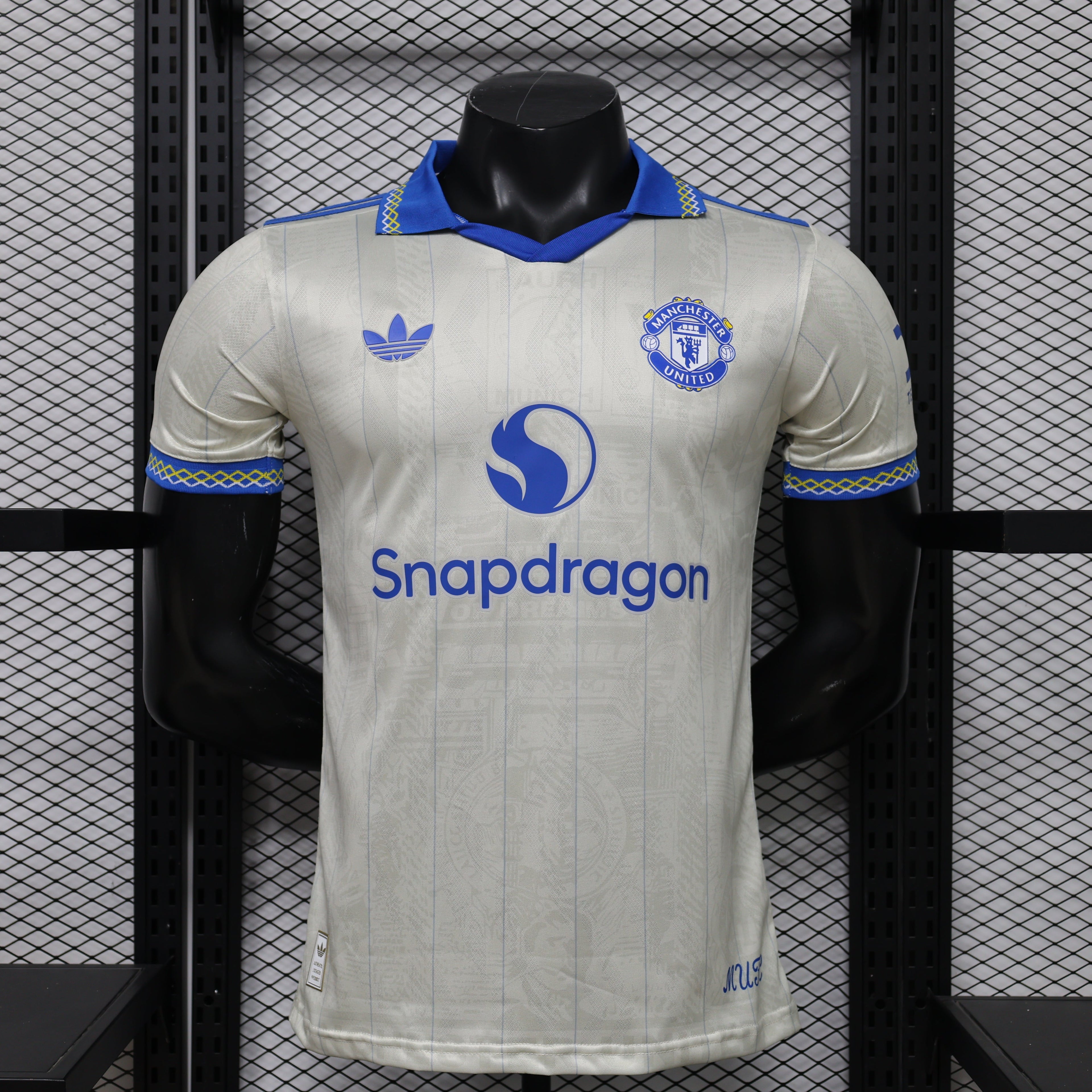 Manchester United "Royal Ivory" Limited Jersey