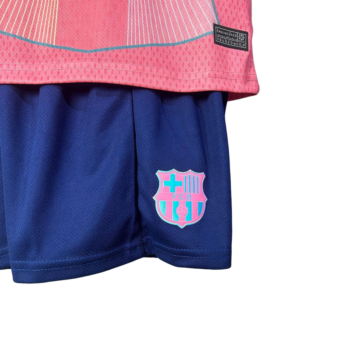 Barcelona "Aurora" Premium Kids Size Kit - FutKulture