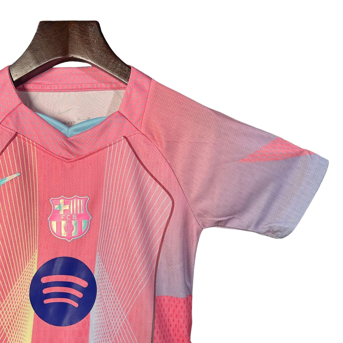 Barcelona "Aurora" Premium Kids Size Kit - FutKulture
