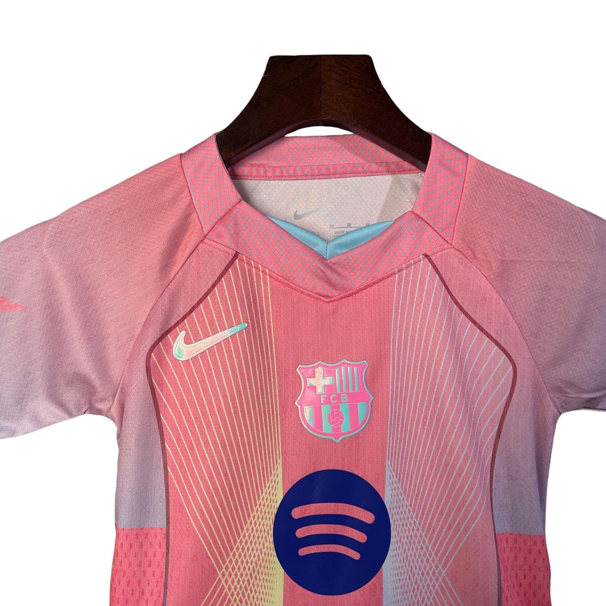 Barcelona "Aurora" Premium Kids Size Kit - FutKulture