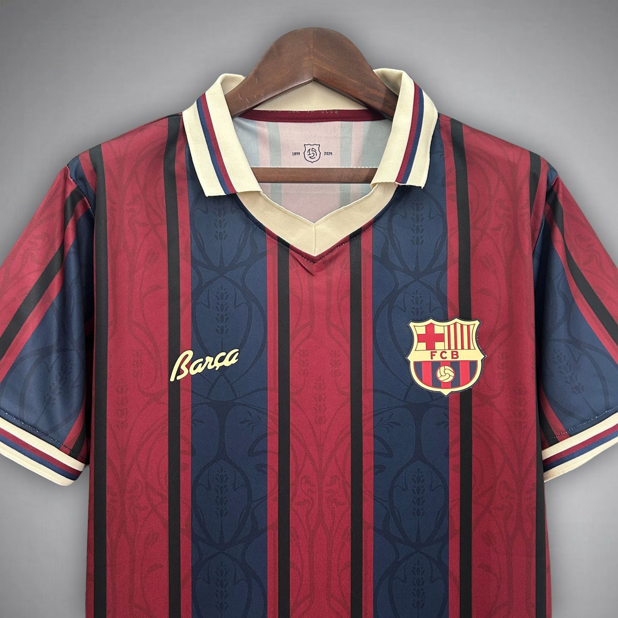 Barcelona "Catalan Roots" Premium Kit - FutKulture