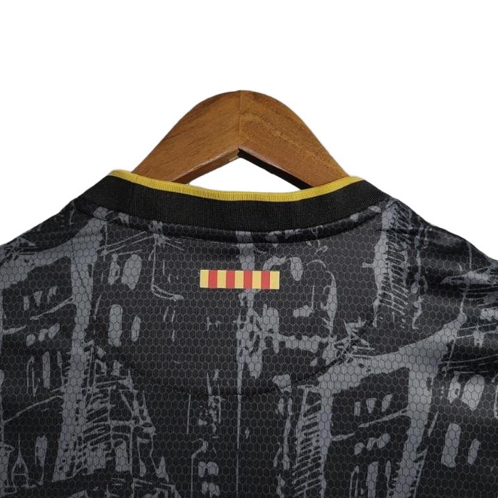 Barcelona "Cityscape Symphony" Premium Kit - FutKulture