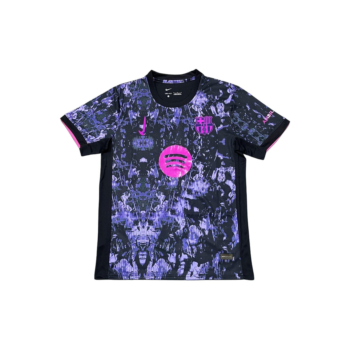 Barcelona "La Esencia" Premium Kit - FutKulture