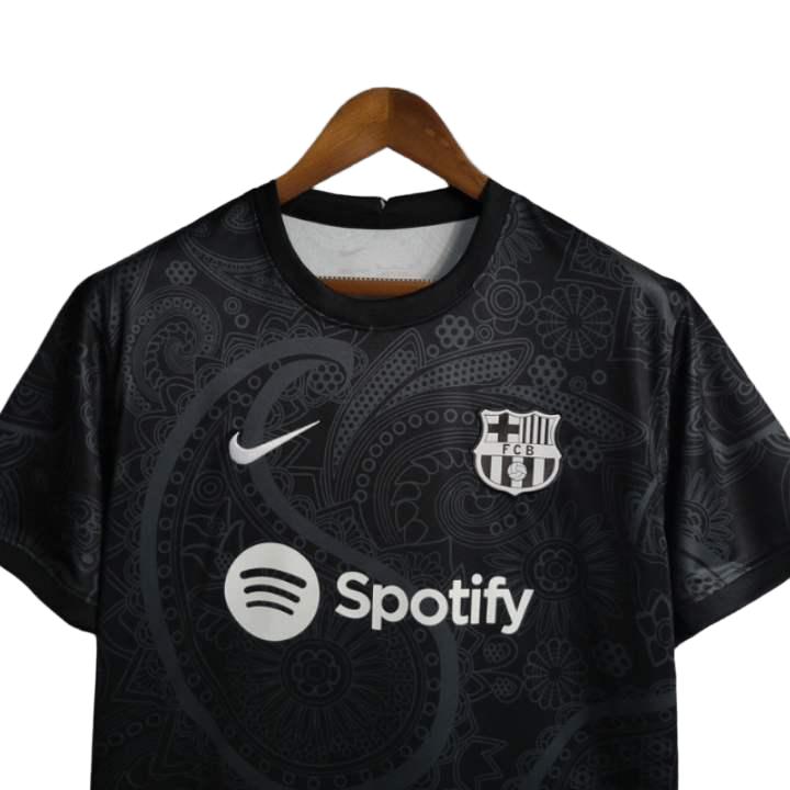 Barcelona "Noir Fleur" Premium Kit - FutKulture