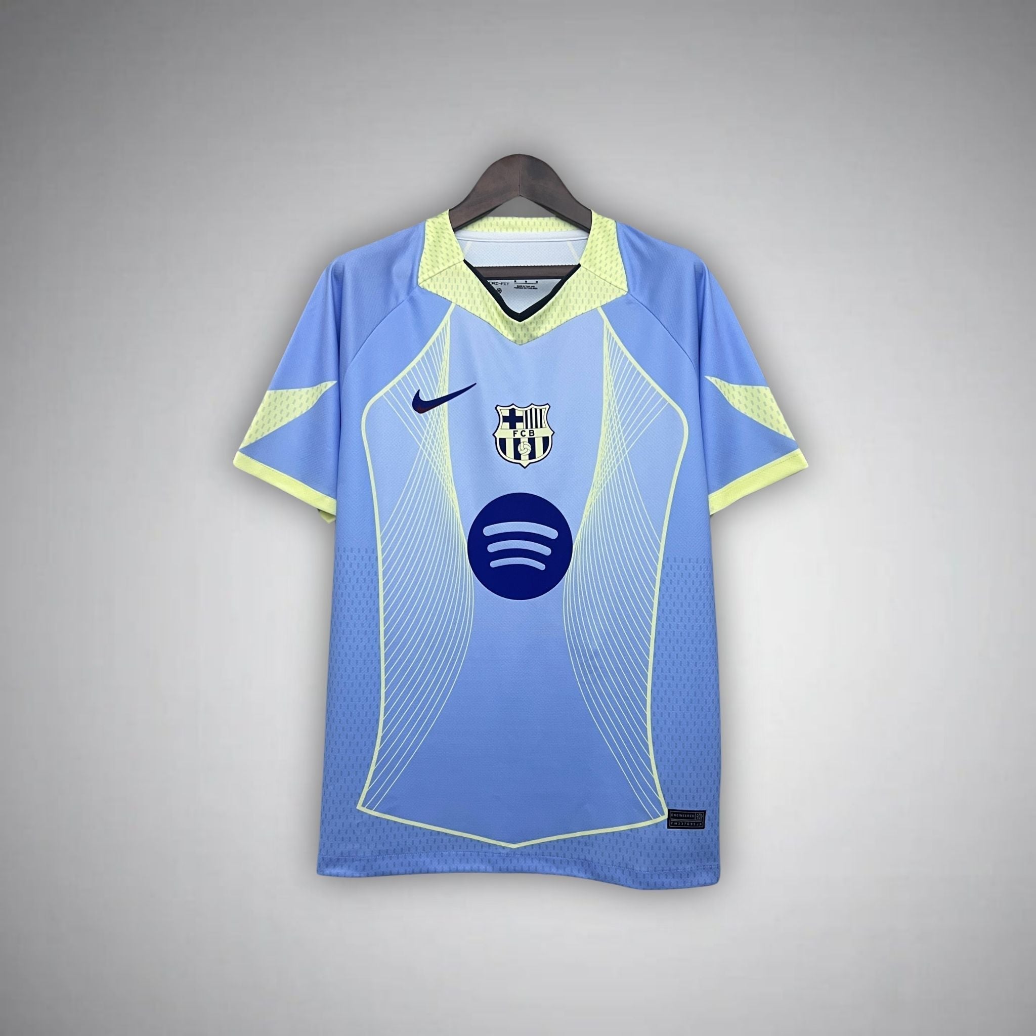 Barcelona "Voltage" Premium Kit - FutKulture