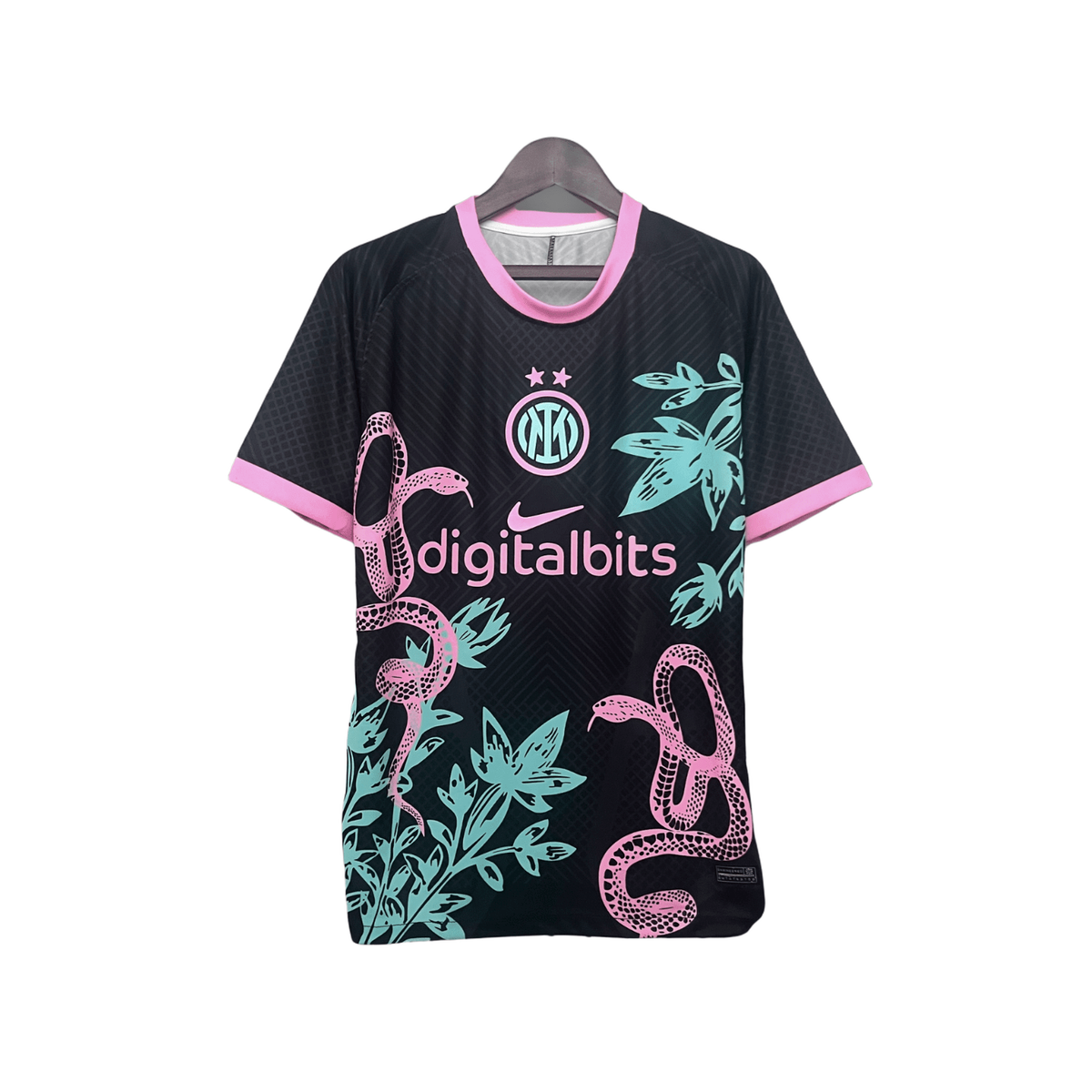 Inter Milan "Serpente Rosa" Premium Kit - FutKulture