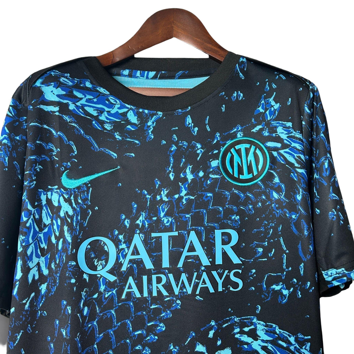 Inter Milan "Veleno Blu" Premium Kit - FutKulture