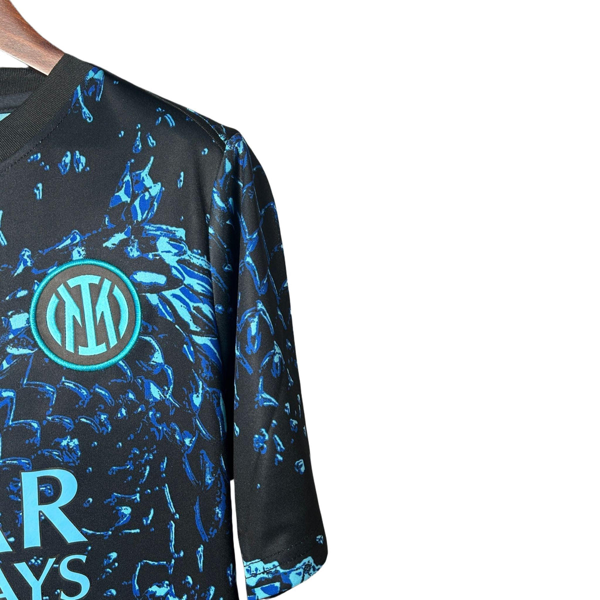 Inter Milan "Veleno Blu" Premium Kit - FutKulture