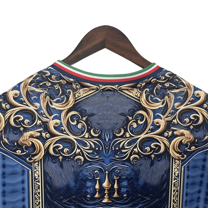 Italy "Royalty" Premium Kit - FutKulture