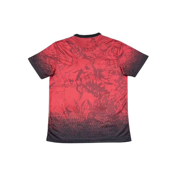 Liverpool "Crowned Eagle" Premium Kit - FutKulture