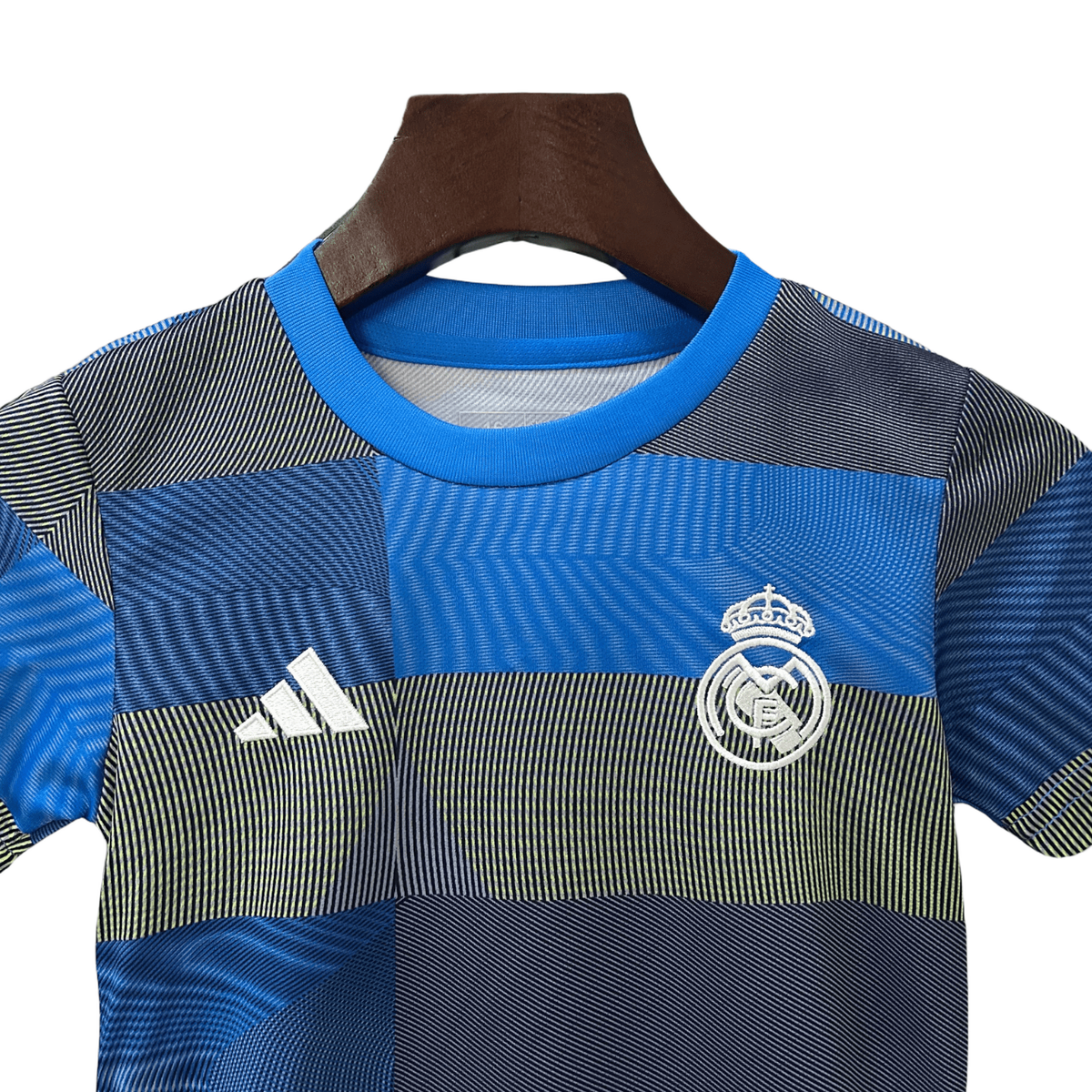 Real Madrid "Cibeles Wave" Premium Kids Size Kit - FutKulture
