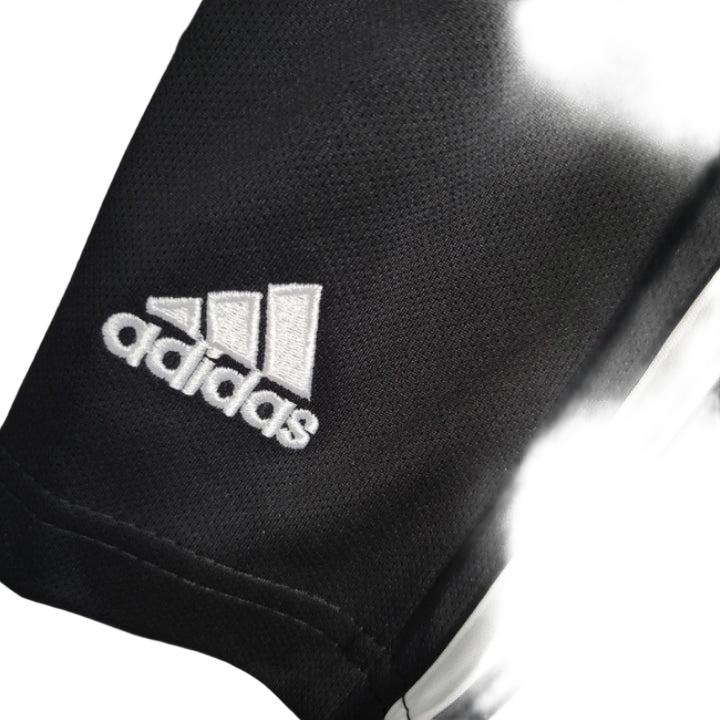 Real Madrid "Dragon Negro" Premium Kids Size Kit - FutKulture