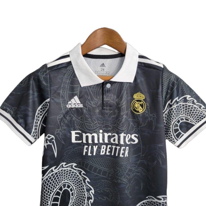 Real Madrid "Dragon Negro" Premium Kids Size Kit - FutKulture