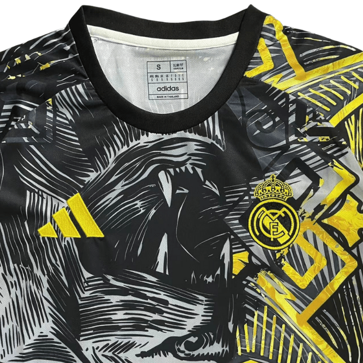 Real Madrid "Versace" Premium Kit - FutKulture