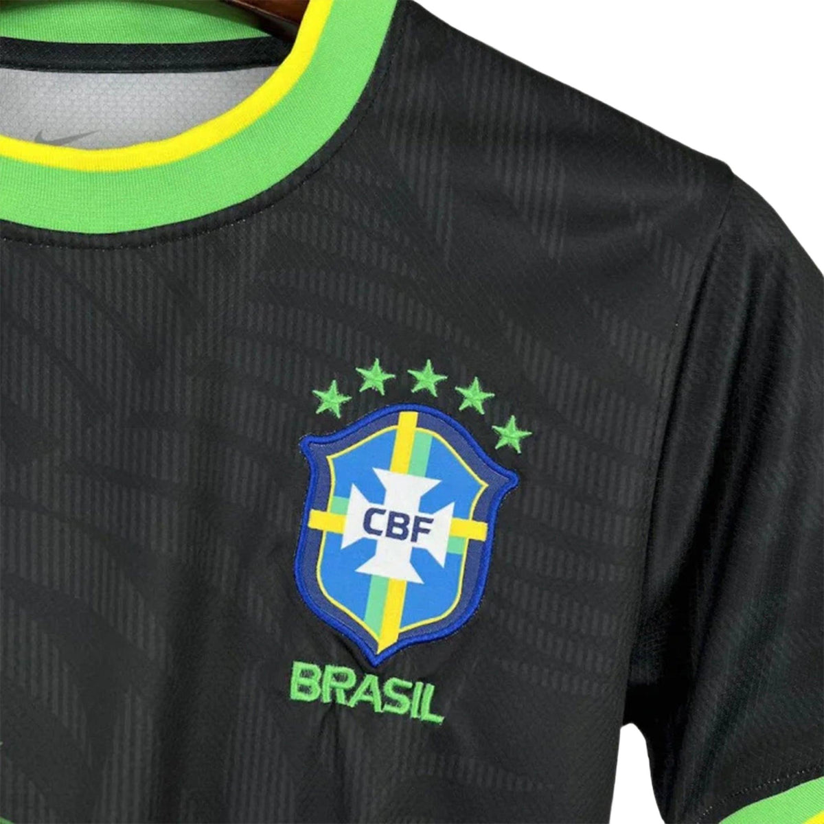 Brazil "Canarinho Noite" Premium Kit