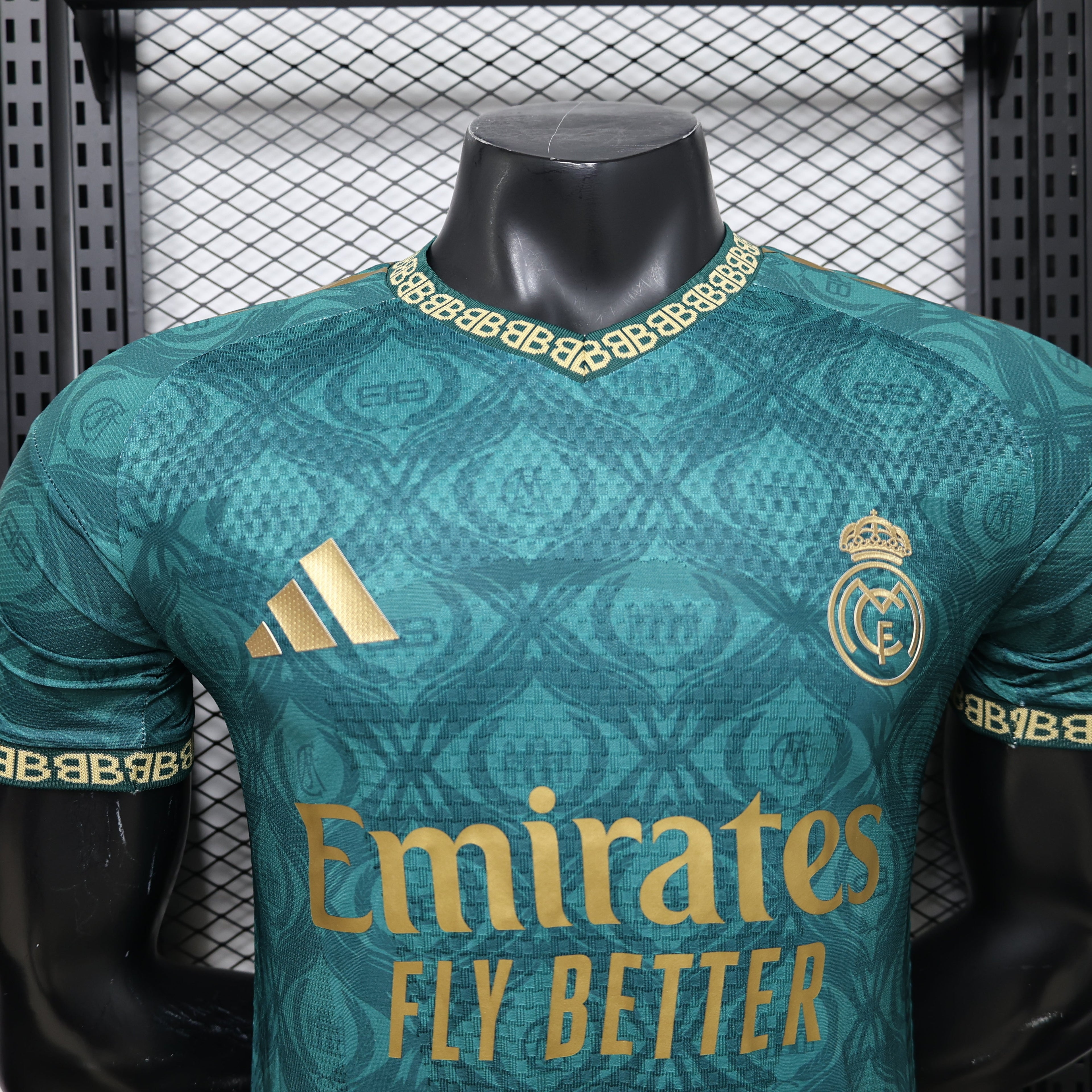 2026/2027 Real Madrid x LV Limited Jersey
