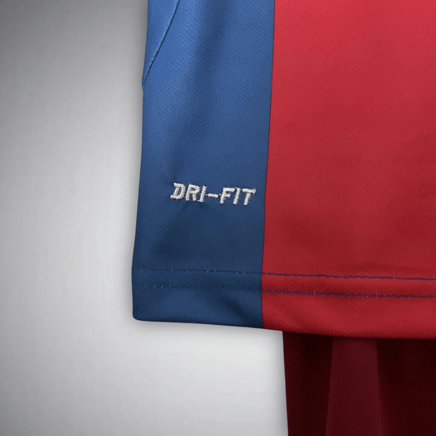 10/11 Barcelona Home Kids Size Kit - FutKulture