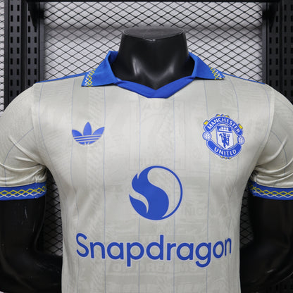 Manchester United "Royal Ivory" Limited Jersey