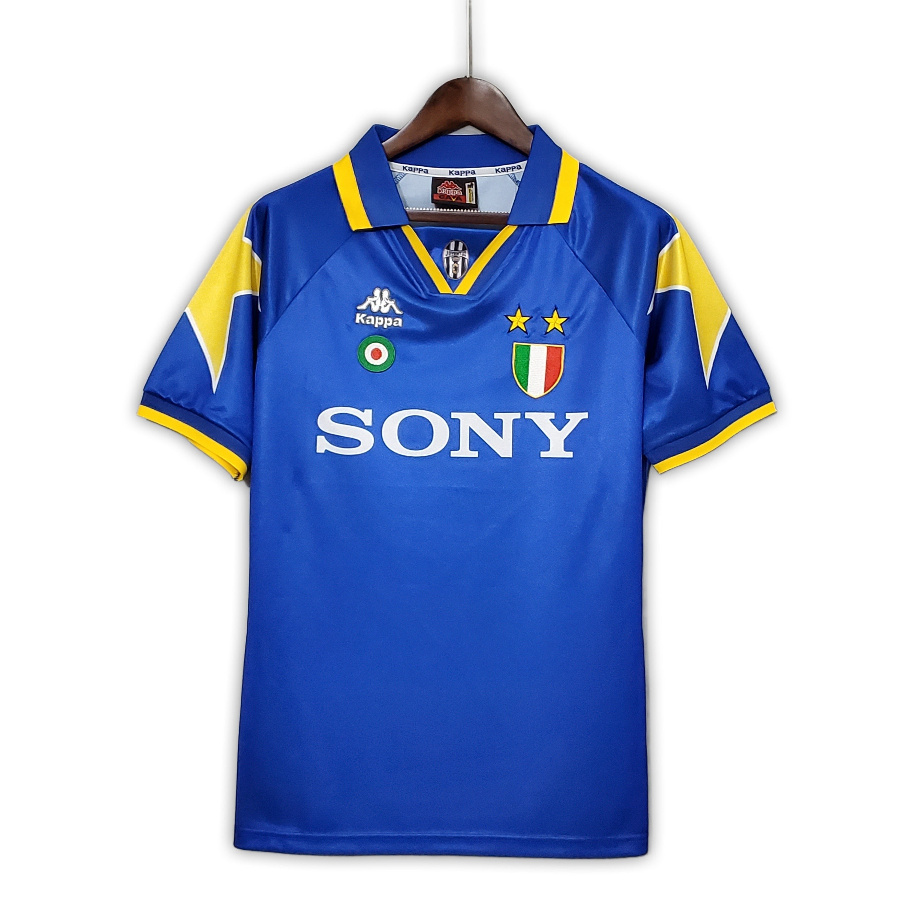 Juventus 1997/98 Third