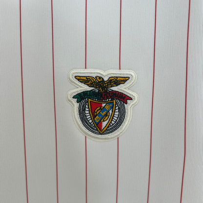 SL Benfica "Retro Stripes" Premium Kit - FutKulture