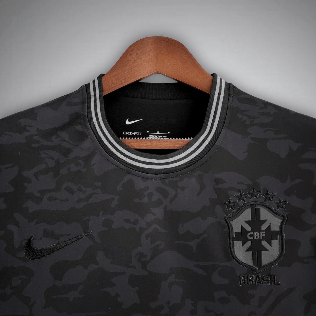 Brazil "Blackout" Premium Kit - FutKulture