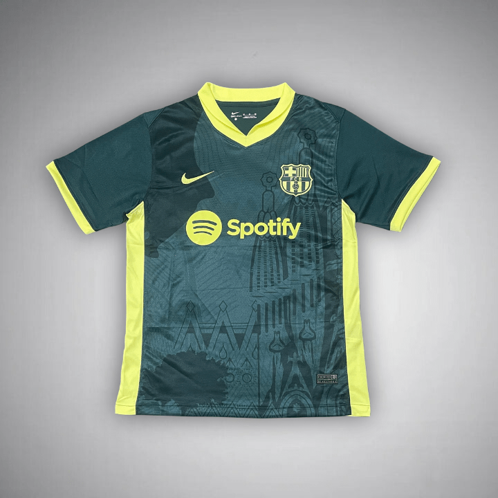 Barcelona "La Sagrada" Premium Kit - FutKulture