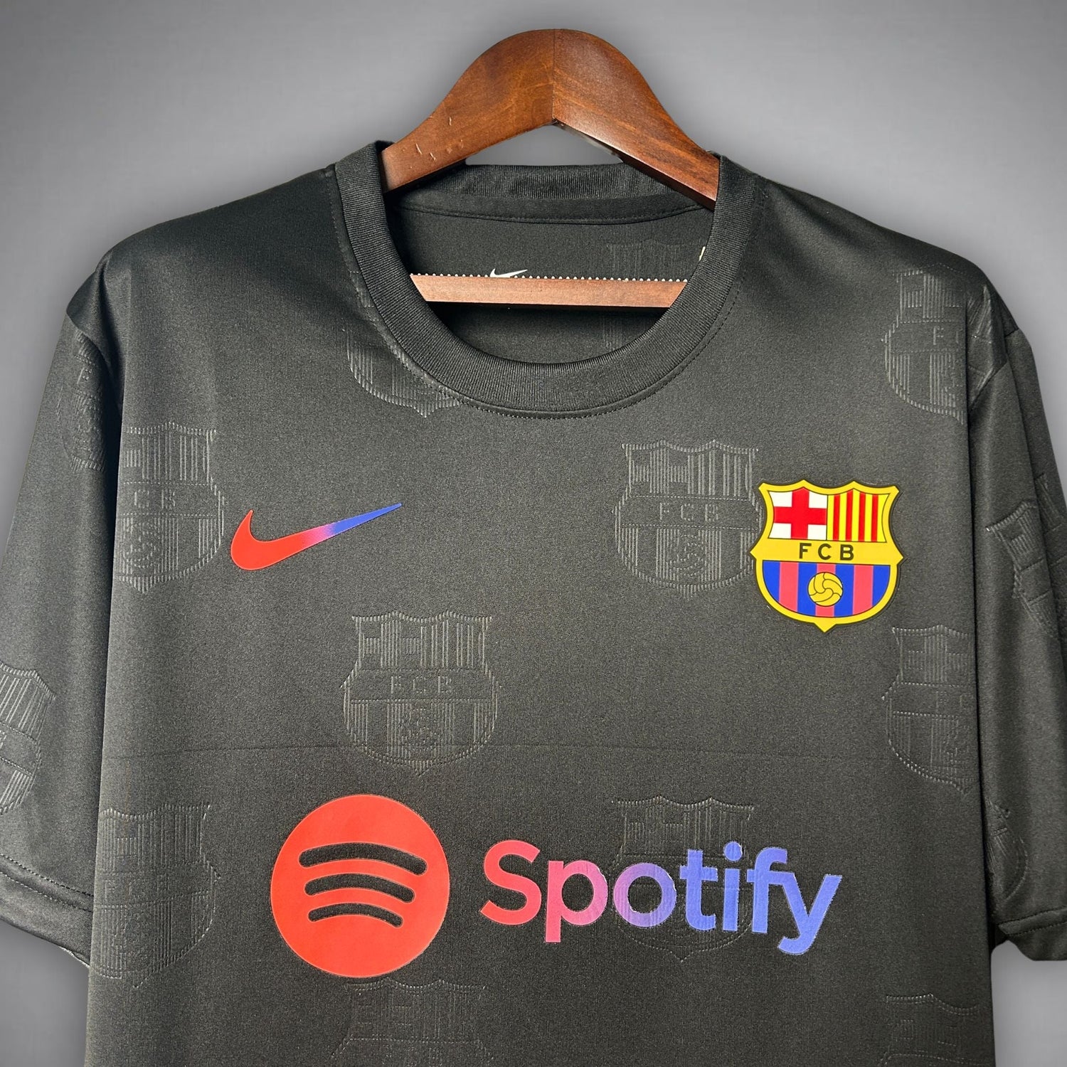 Barcelona "Noir Camp" Premium Kit - FutKulture