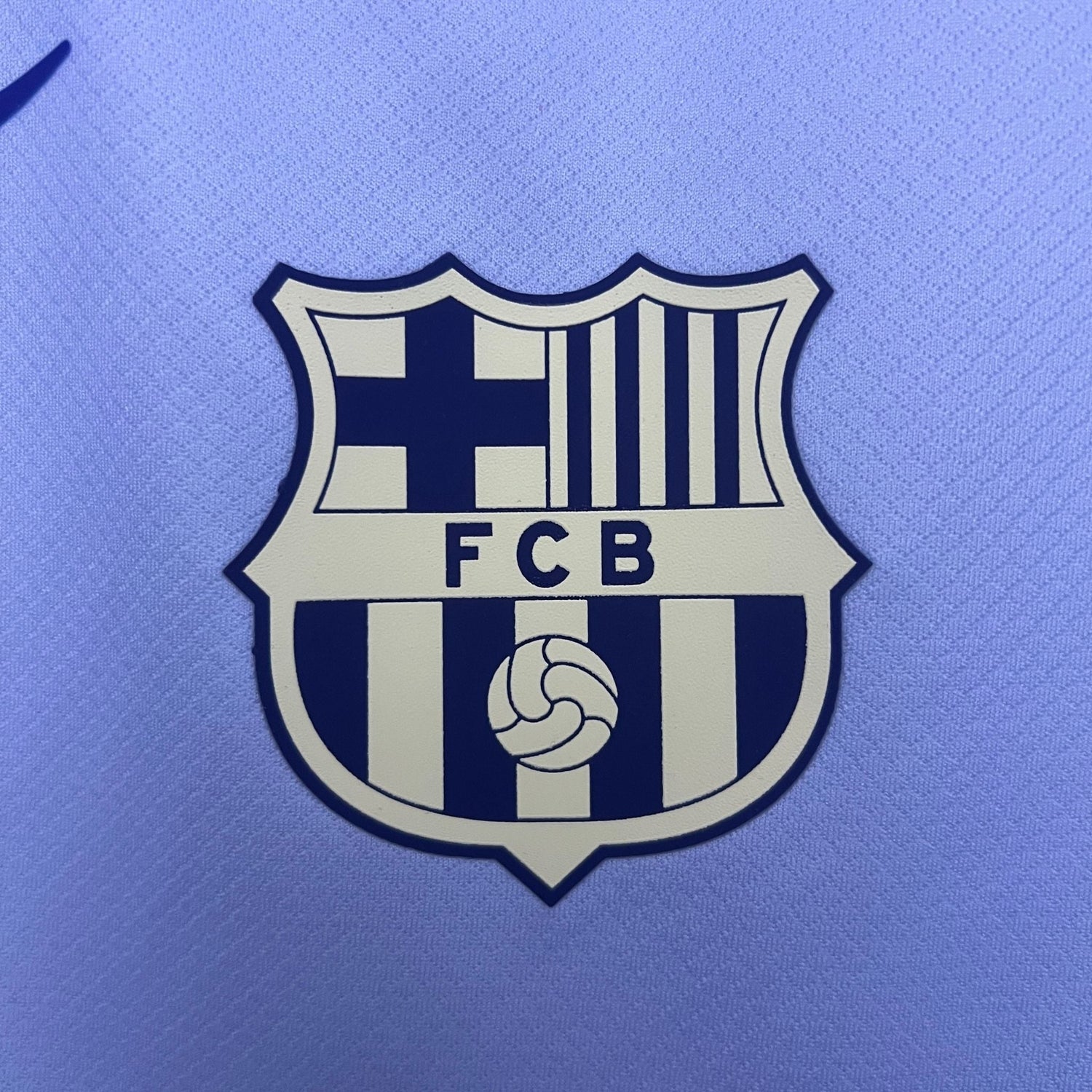 Barcelona "Voltage" Premium Kit - FutKulture