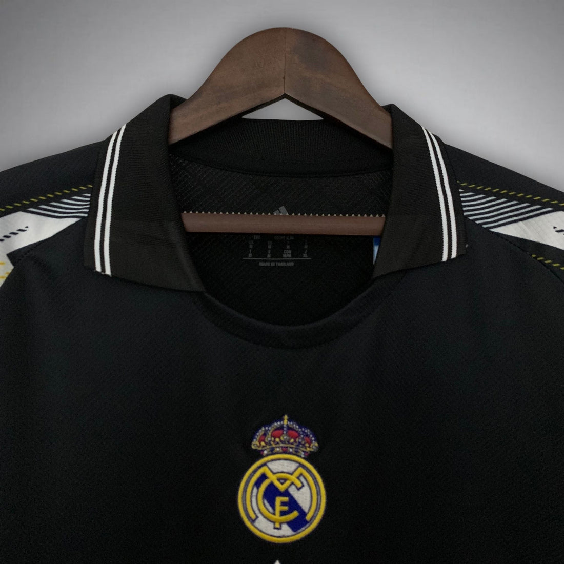 Real Madrid "Nocturno" Premium Kit - FutKulture