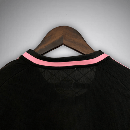 Real Madrid "Pink Kingsnake" Premium Kit - FutKulture