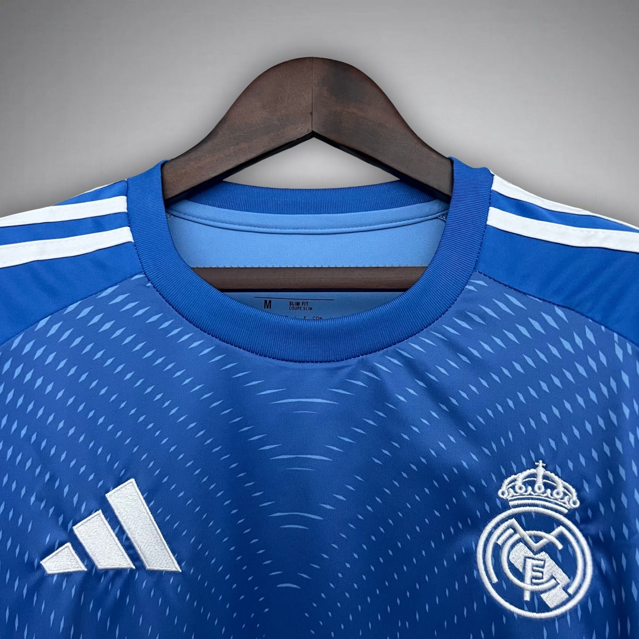 Real Madrid "Royal Breeze" Premium Kit - FutKulture